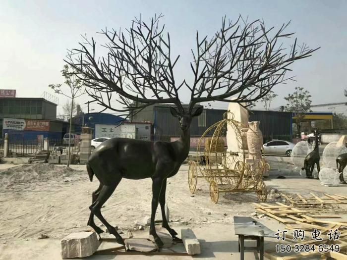 麋鹿雕塑廠家 仿銅色系 不銹鋼麋鹿雕塑加工商