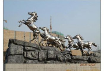 群馬雕塑廠家 群雕動物像 不銹鋼群馬雕塑廠家