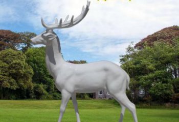 白色梅花鹿雕塑廠家，草地擺放 不銹鋼梅花鹿雕塑小品