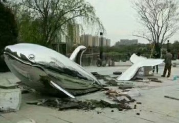地面魚雕塑廠家 落地景觀小品 不銹鋼魚小品雕塑工廠