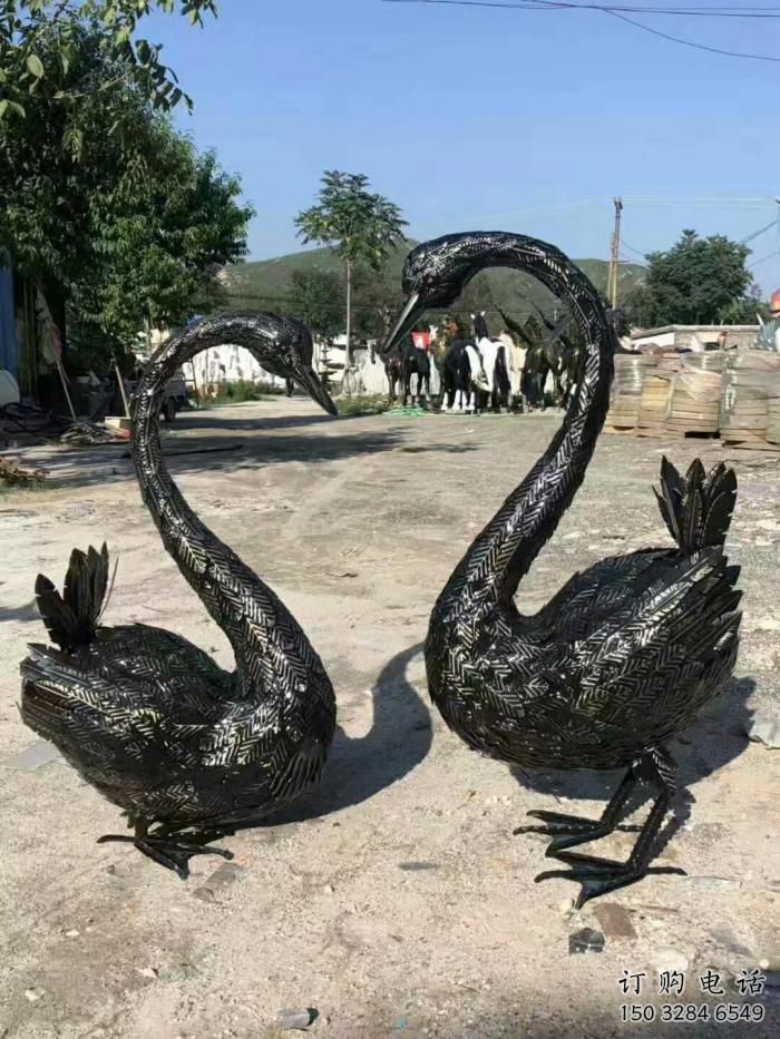 仿古天鵝雕塑廠家  不銹鋼天鵝雕塑仿古
