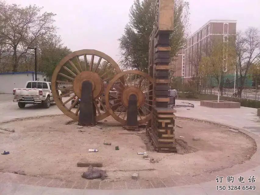 水車雕塑廠家 仿古藝術(shù)建筑 不銹鋼水車雕塑制作