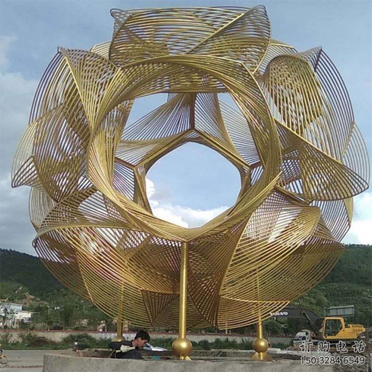 圓環(huán)雕塑 鏤空噴漆工藝 戶外大型不銹鋼圓環(huán)雕塑廠家