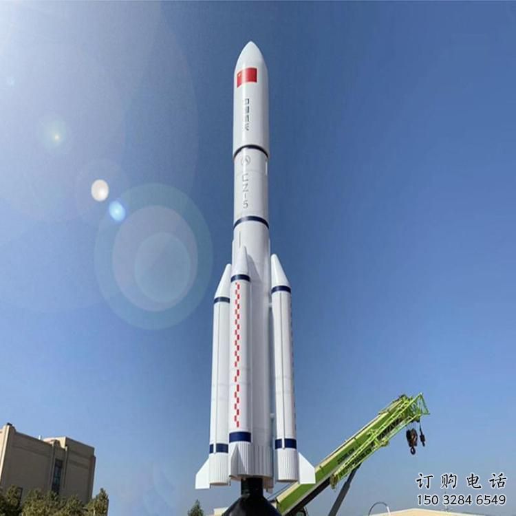 火箭雕塑 戶外噴漆擺件 大型不銹鋼火箭雕塑廠家
