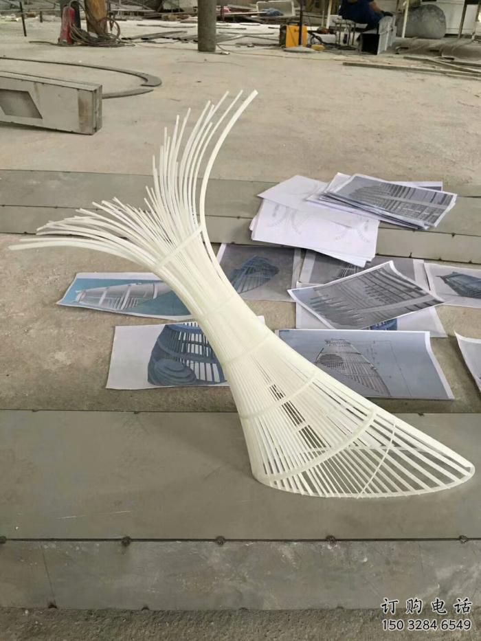 魚(yú)尾雕塑 中式鋼管烤漆 房地產(chǎn)魚(yú)尾雕塑