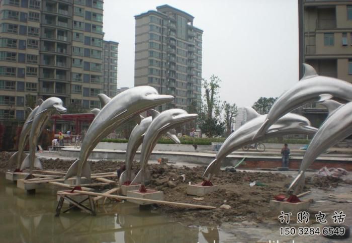 游樂場海豚雕塑廠家 海洋賓館擺件 住宅小區(qū)鋼管海豚雕塑