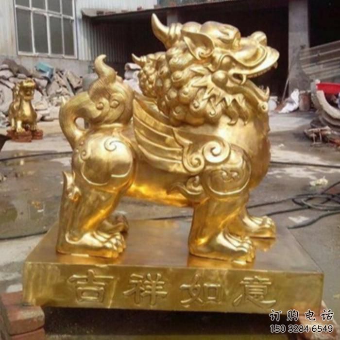 室內(nèi)獨(dú)角獸雕塑廠家 大型房地產(chǎn)小品 步行街異形獨(dú)角獸雕塑