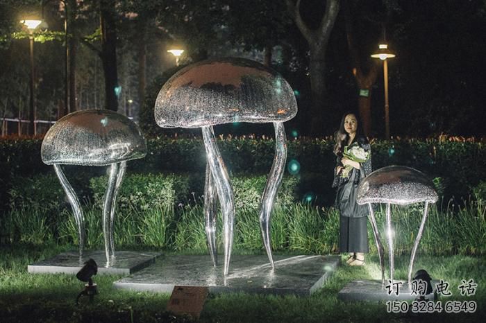園林水母雕塑廠家 大型公園擺件 街道創(chuàng)意水母雕塑