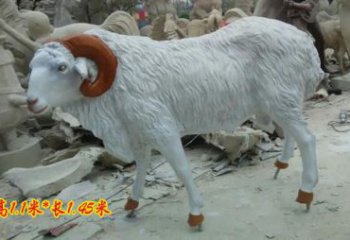 庭院山羊雕塑廠家 歐式仿真擺件 戶外噴漆山羊雕塑