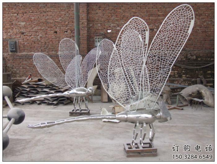 鏤空蜻蜓雕塑廠家 創意抽象擺件 公園仿真蜻蜓雕塑