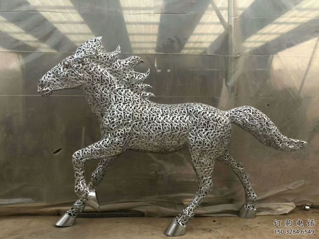 街道馬雕塑廠家 創意村口小品 酒店鏤空馬雕塑