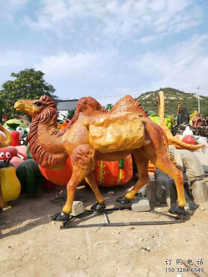 風景區(qū)駱駝雕塑廠家 中式室內(nèi)擺件 風景區(qū)仿古駱駝雕塑