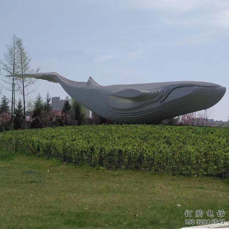 步行街金魚雕塑廠家 創意抽象擺件 戶外切面金魚雕塑