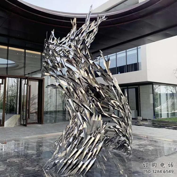 鏡面麥穗魚雕塑廠家 大型餐飲店擺件 步行街異形麥穗魚雕塑