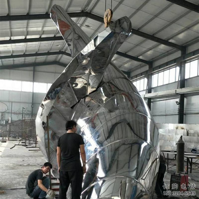 賓館魚尾雕塑廠家 歐式仿真小品 村口噴漆魚尾雕塑