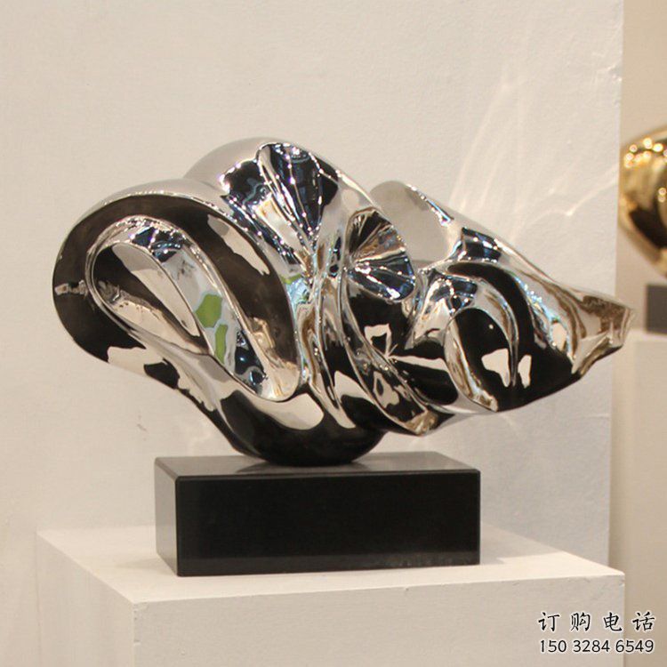 別墅海螺雕塑廠家 卡通鏡面小品 公園廣場海螺雕塑