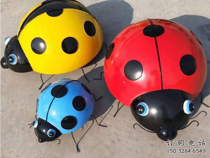 步行街瓢蟲雕塑廠家 戶外創意擺件 草地彩繪瓢蟲雕塑
