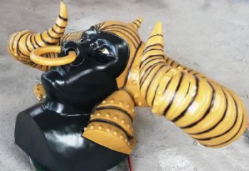 抽象牛角雕塑廠家 創(chuàng)意村口擺件 戶外彩繪牛角雕塑