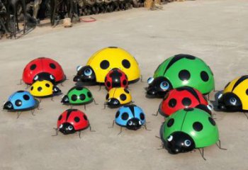 幼兒園甲殼蟲雕塑廠家 卡通噴漆小品 室內異形甲殼蟲雕塑