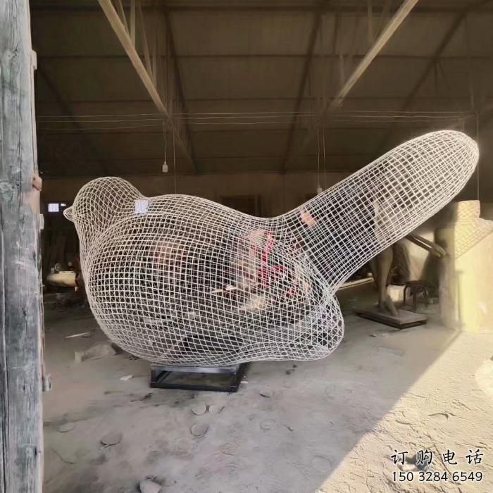 園林小鳥雕塑廠家 大型房地產擺件 街道鏤空小鳥雕塑
