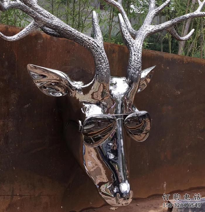 幼兒園鹿角雕塑廠家 卡通鏡面小品 室內異形鹿角雕塑