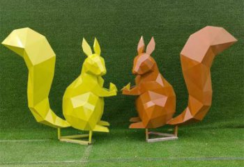 抽象松鼠雕塑廠家 創(chuàng)意戶外擺件 玄關彩繪松鼠雕塑