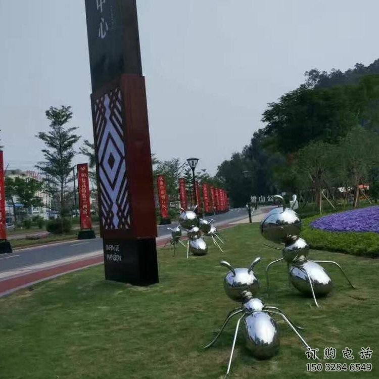 鍛造螞蟻雕塑廠家 抽象鏡面擺件 廣場仿真螞蟻雕塑