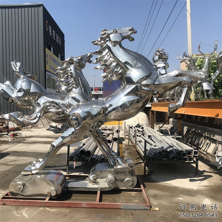 風(fēng)景區(qū)奔馬雕塑廠家 中式現(xiàn)代擺件 風(fēng)景區(qū)仿真奔馬雕塑