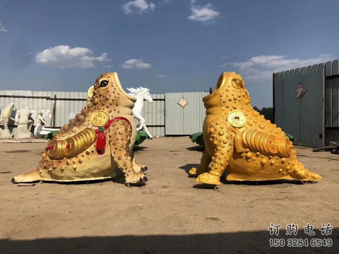游樂場金蟾雕塑廠家 海洋公園擺件 房地產烤漆金蟾雕塑