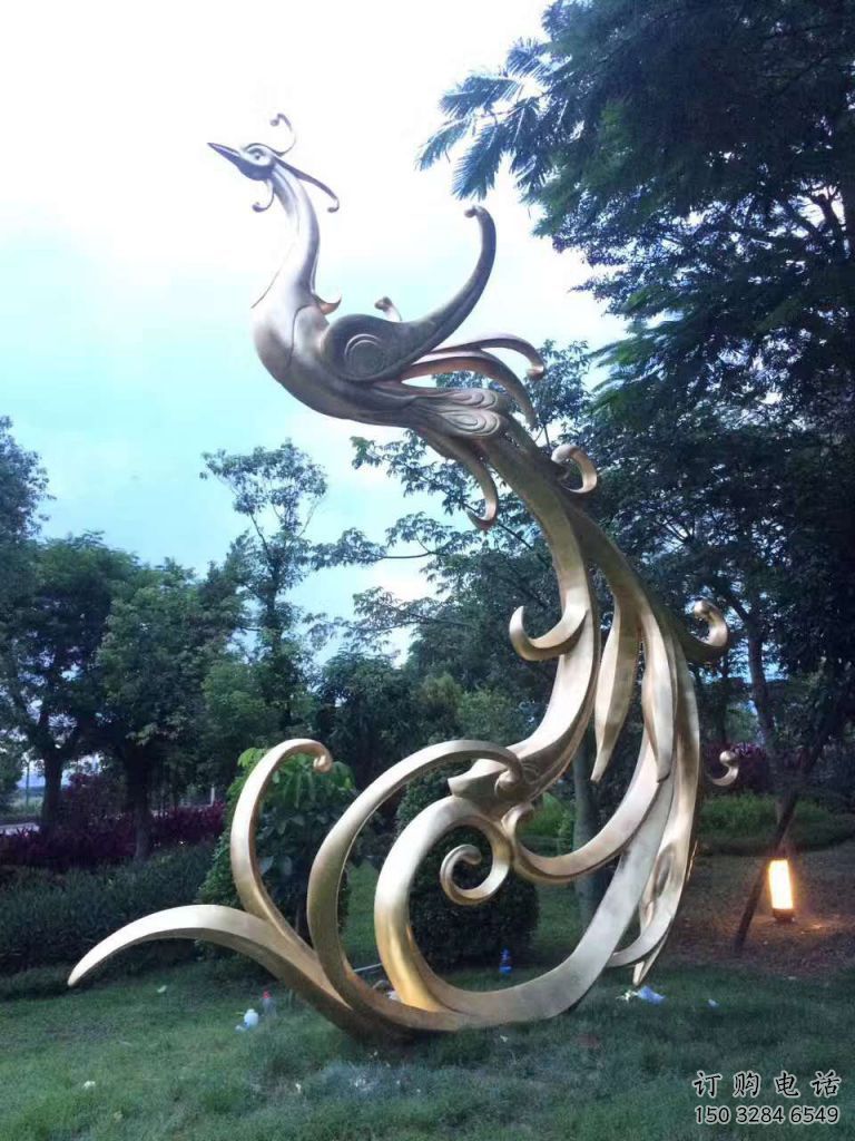 戶外金鳳凰雕塑廠家 廣場公園小品 酒店拉絲金鳳凰雕塑