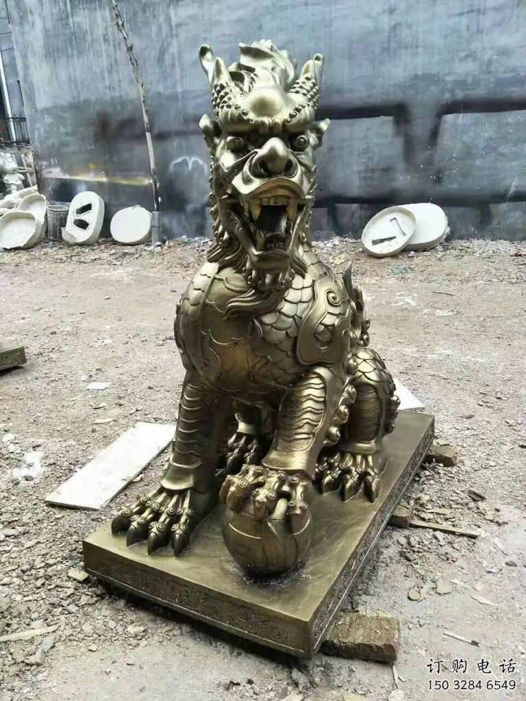 步行街麒麟雕塑廠家 創(chuàng)意仿真擺件 草地戶外麒麟雕塑