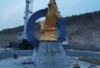 彩繪魚躍龍門雕塑廠家 戶外創(chuàng)意噴漆小品 