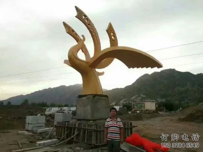 公園鳳凰雕塑廠家 中式噴漆小品 風景區仿古鳳凰雕塑