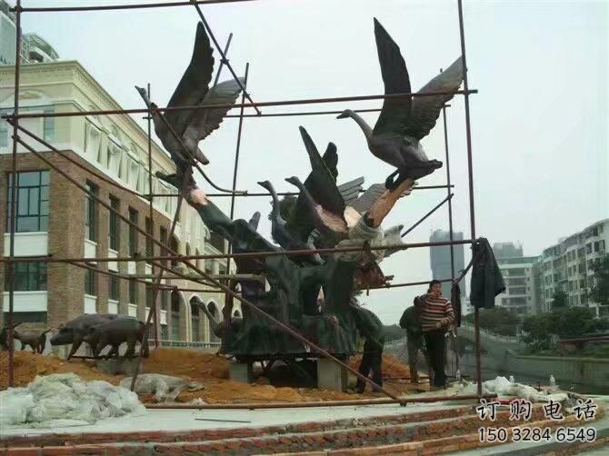 仿古大雁雕塑廠家 現(xiàn)代抽象小品 戶外彩繪大雁雕塑