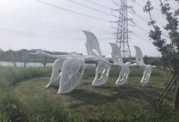 抽象白鷺雕塑廠家 創(chuàng)意村口擺件 廣場彩繪白鷺雕塑