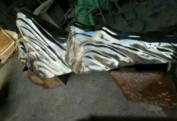 鏡面假山雕塑廠家 戶外大型擺件 大型不銹鋼假山雕塑