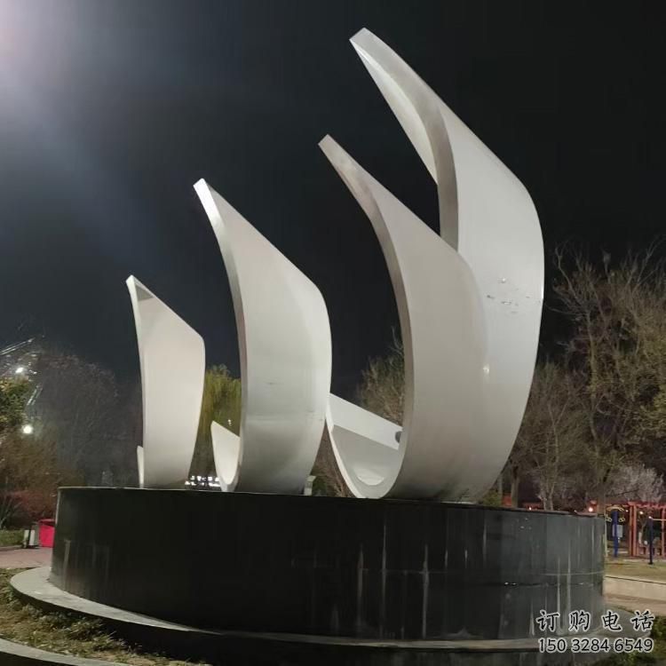 幾何小船雕塑廠家 創意小品 大門口不銹鋼小船雕塑