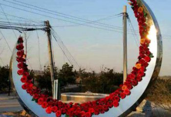 大型月牙形雕塑廠家 鍛造小品 現代不銹鋼月牙形雕塑