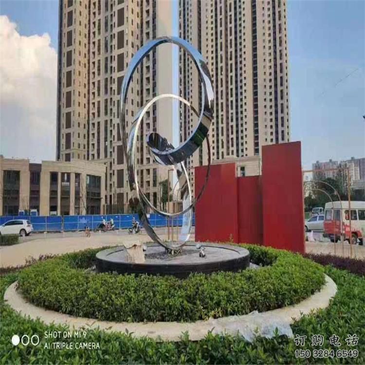 鍛造雙環(huán)雕塑廠家 廣場小品 戶外不銹鋼雙環(huán)雕塑生產