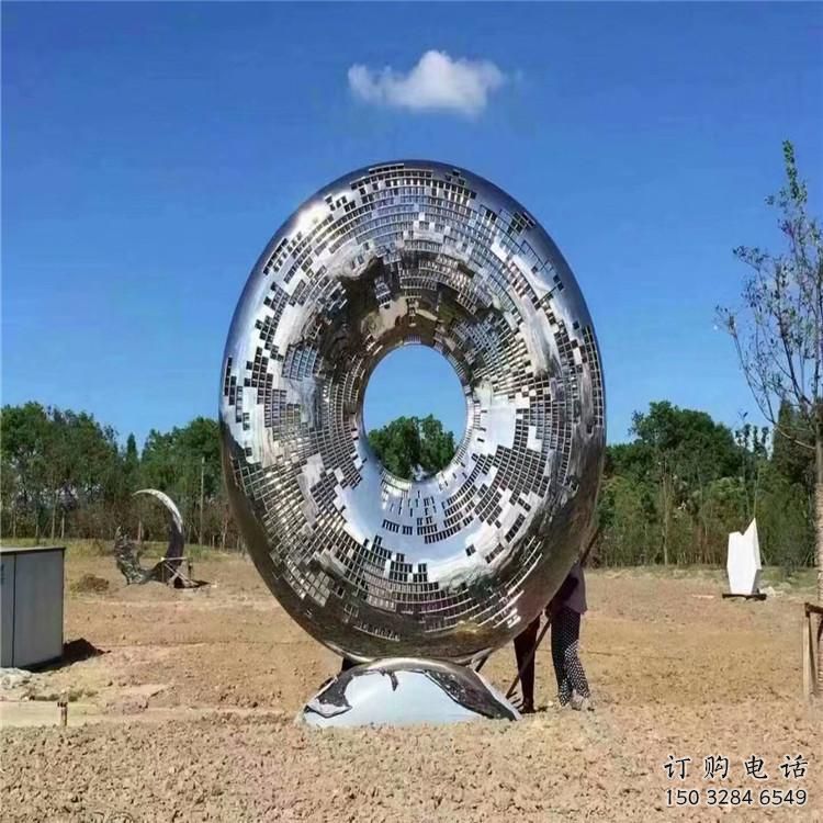 仿古圓鏡雕塑廠家 創意小品 房地產不銹鋼圓鏡雕塑生產