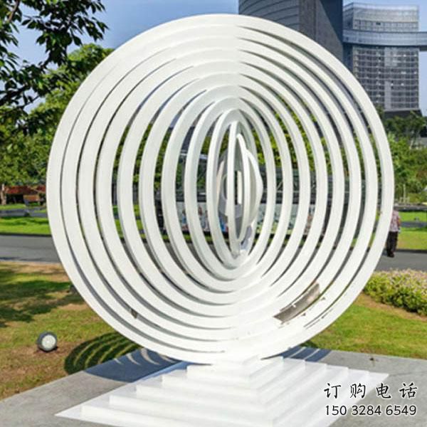 噴漆環形雕塑廠家 中式村口小品 現代不銹鋼環形雕塑生產