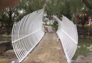 鏤空拱門雕塑廠家 園林小品 大型不銹鋼拱門雕塑生產(chǎn)