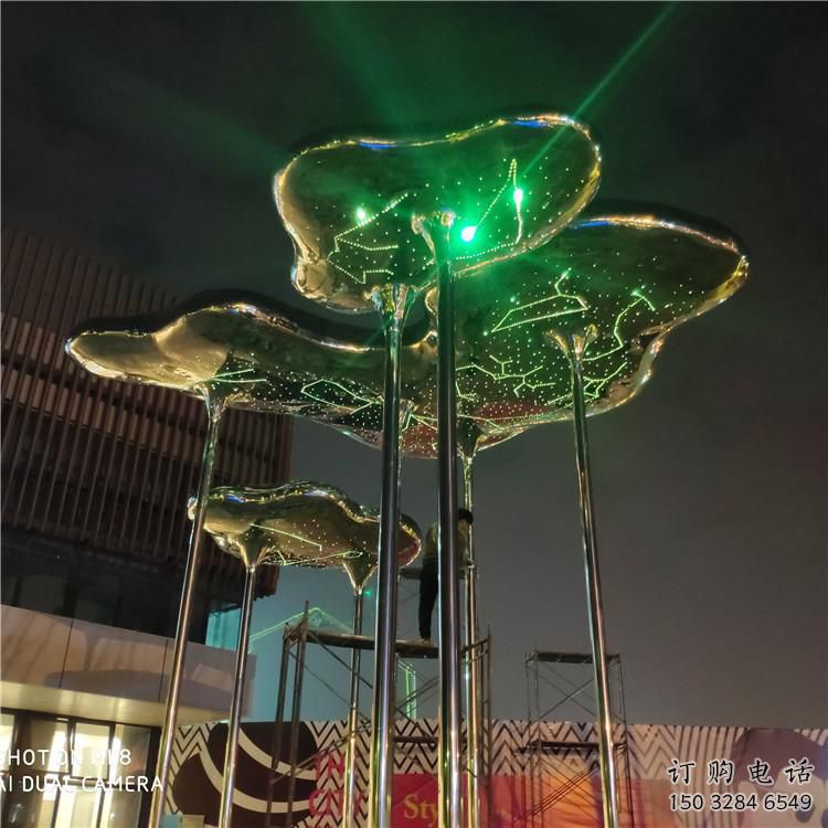 創意云朵雕塑廠家 鏡面小品 公園不銹鋼云朵雕塑定做