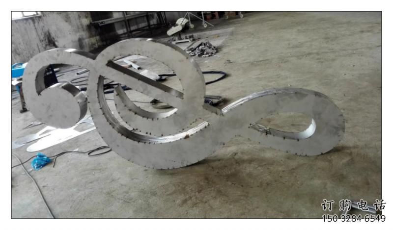 大型樂譜雕塑廠家 鍛造小品 抽象不銹鋼樂譜雕塑生產