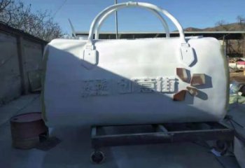 抽象手提包雕塑廠家 現代小品  大型戶外手提包雕塑生產