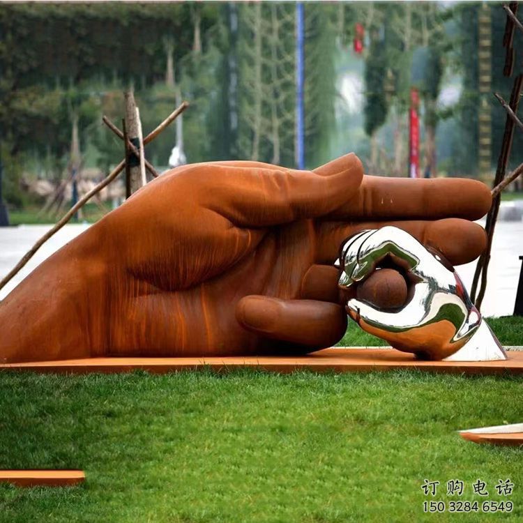 創意手勢雕塑廠家 公園小品 大型不銹鋼手勢雕塑廠