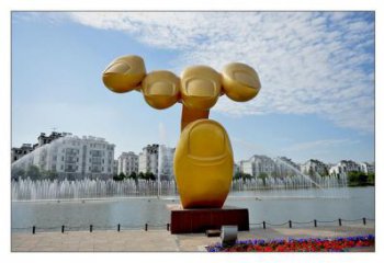 中式拇指雕塑廠家 戶(hù)外小品 游樂(lè)場(chǎng)不銹鋼拇指雕塑廠