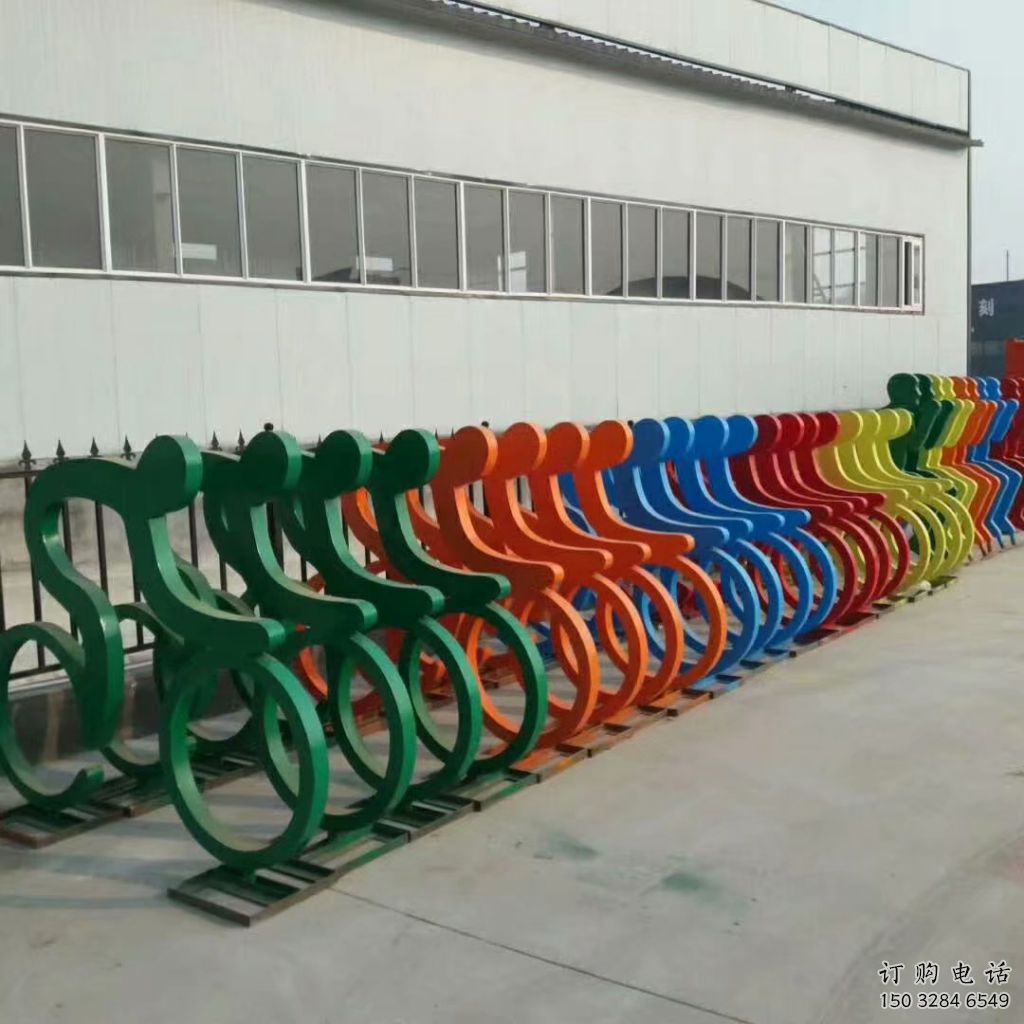 拉絲自行車雕塑廠家 創(chuàng)意擺件 別墅區(qū)不銹鋼自行車雕塑生產(chǎn)