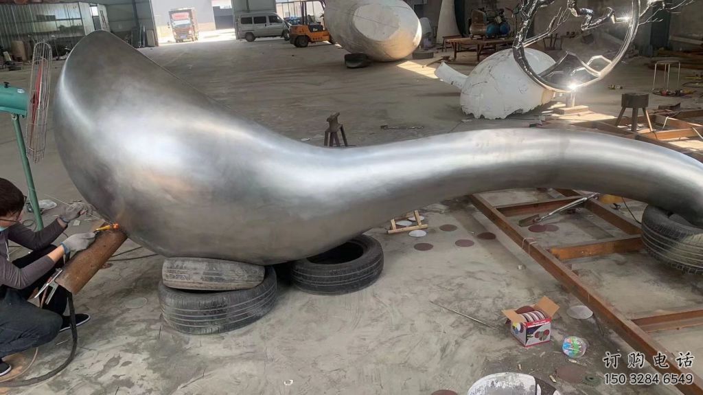 烤漆勺子雕塑廠家 廣場小品 戶外不銹鋼勺子雕塑廠