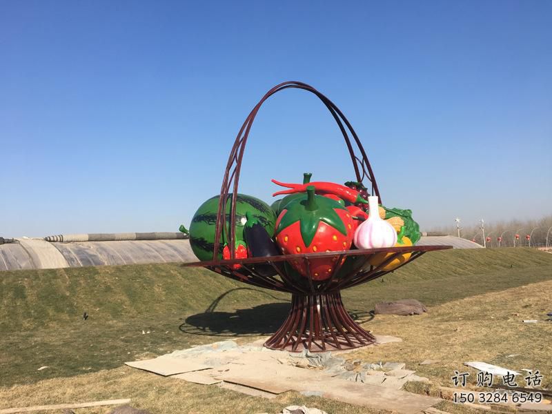 烤漆花籃雕塑廠家 公園小品 戶外不銹鋼花籃雕塑價(jià)格